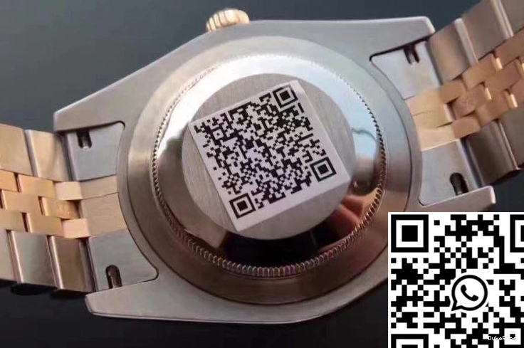 41 Rolex Dial Black Datejust Gold 126303 Wrapped 1217